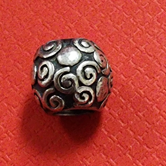 Pandora Silver Swirl spots Dots Charm retired - Picture 2 of 7